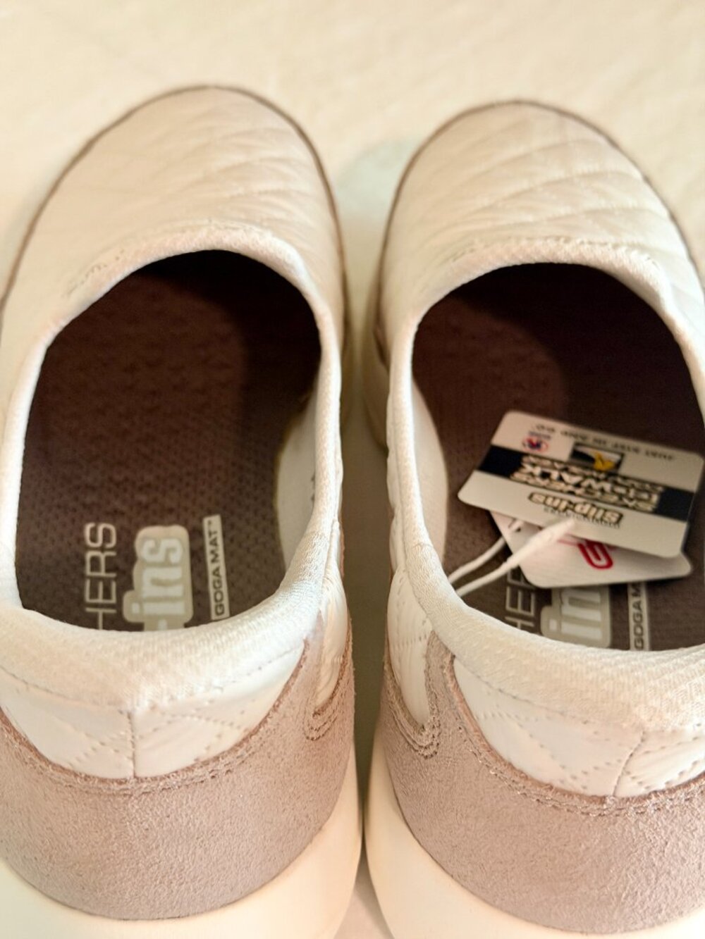 Skechers Women's Slip-ins Go Walk Joy - Cozy Fit Cozy Easy Sneaker Size 7.5 NEW - Picture 12 of 16